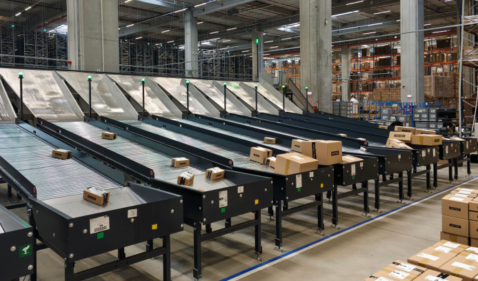 OSTROJ dodal dopravníkovou linku pro Notino v Rumunsku 